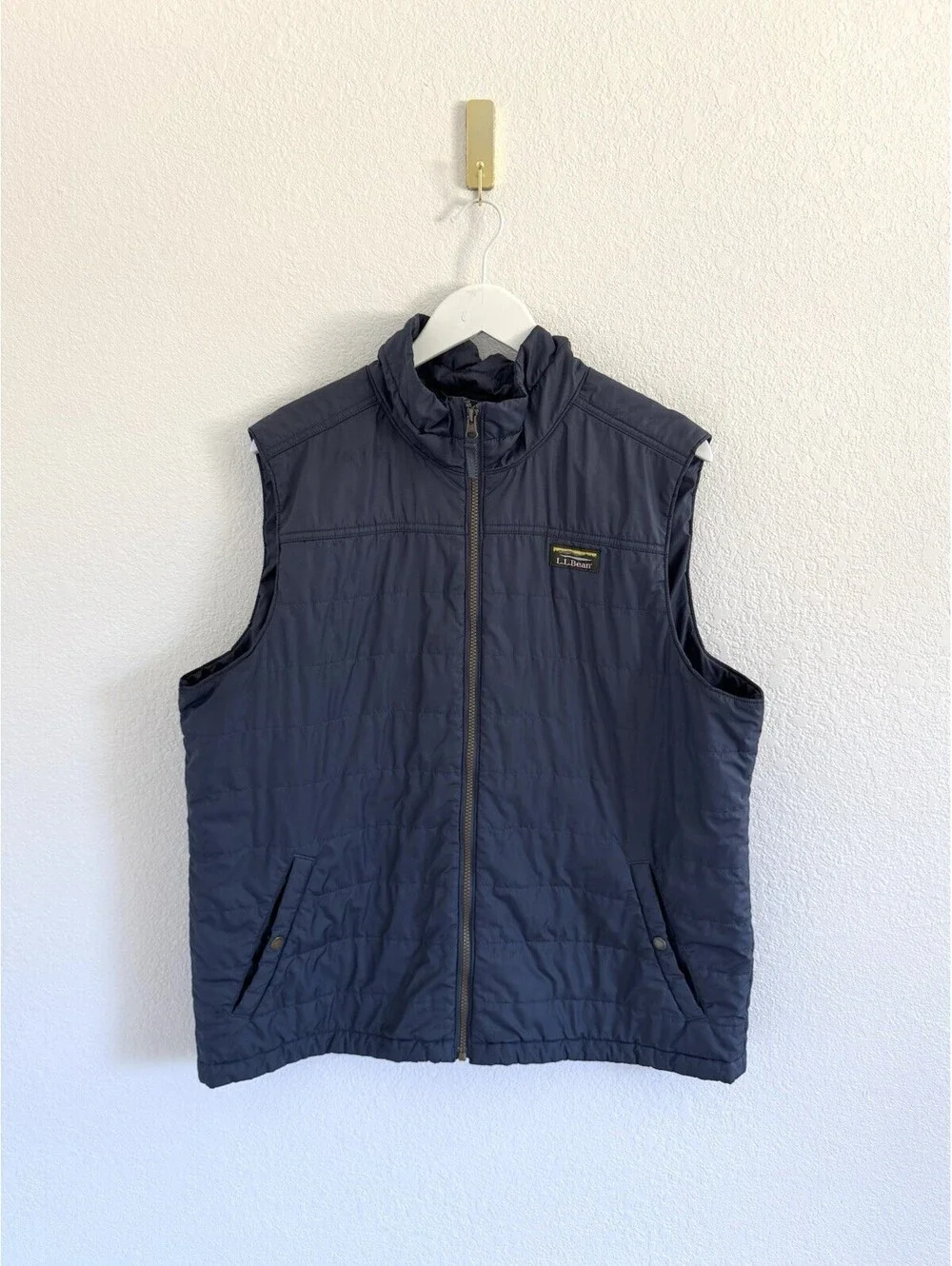 L.L.Bean Mountain Classic Puffer Vest Men Sz XL Blue Mock Neck Full Zip Outdoors
